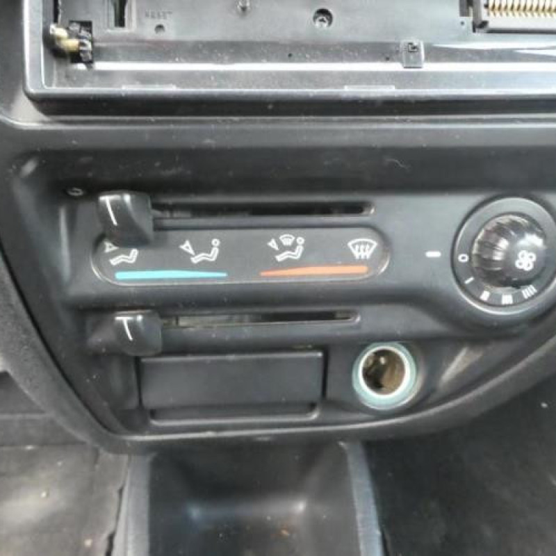 Serrure arriere droit CITROEN SAXO Photo n°10