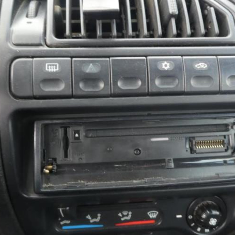 Serrure arriere droit CITROEN SAXO Photo n°11