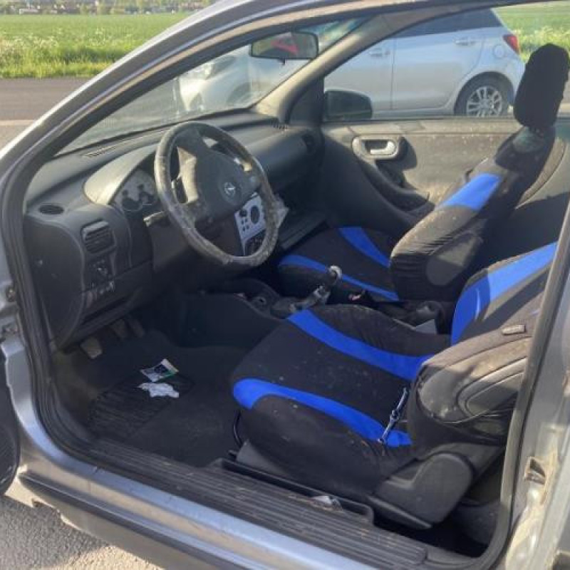 Compresseur clim OPEL CORSA C Photo n°7