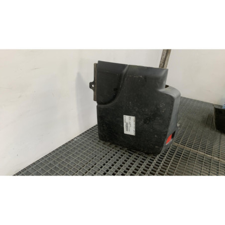 Crosse arriere gauche RENAULT MASTER 3