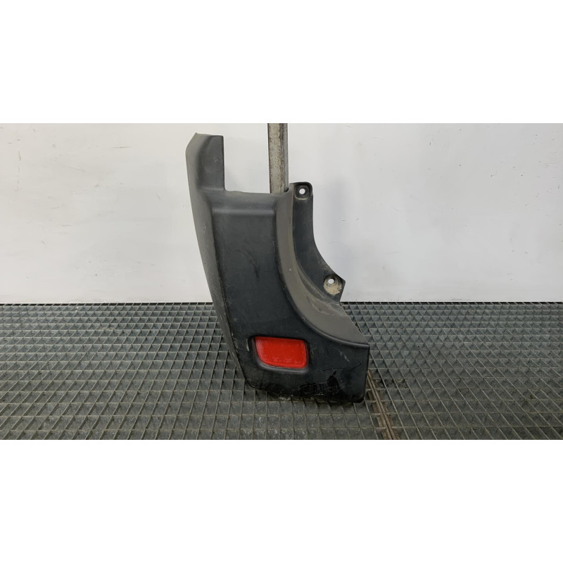 Crosse arriere gauche RENAULT MASTER 3 Photo n°3