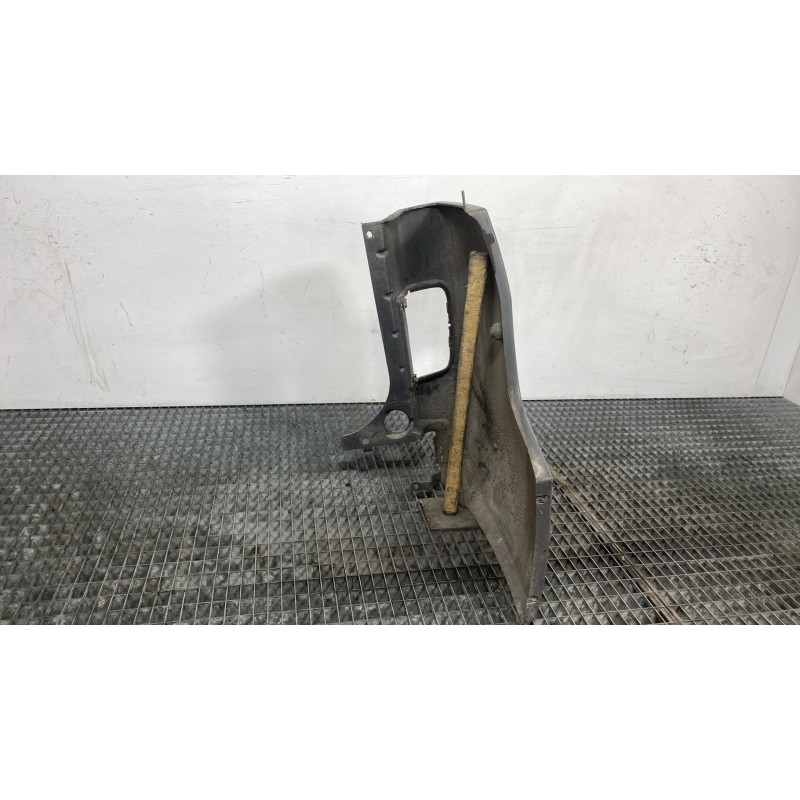 Crosse arriere gauche RENAULT TRAFIC 2 Photo n°4