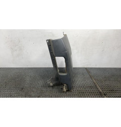 Crosse arriere droit RENAULT TRAFIC 2