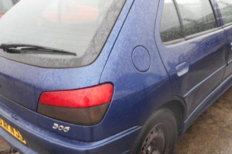 Cremaillere assistee PEUGEOT 306