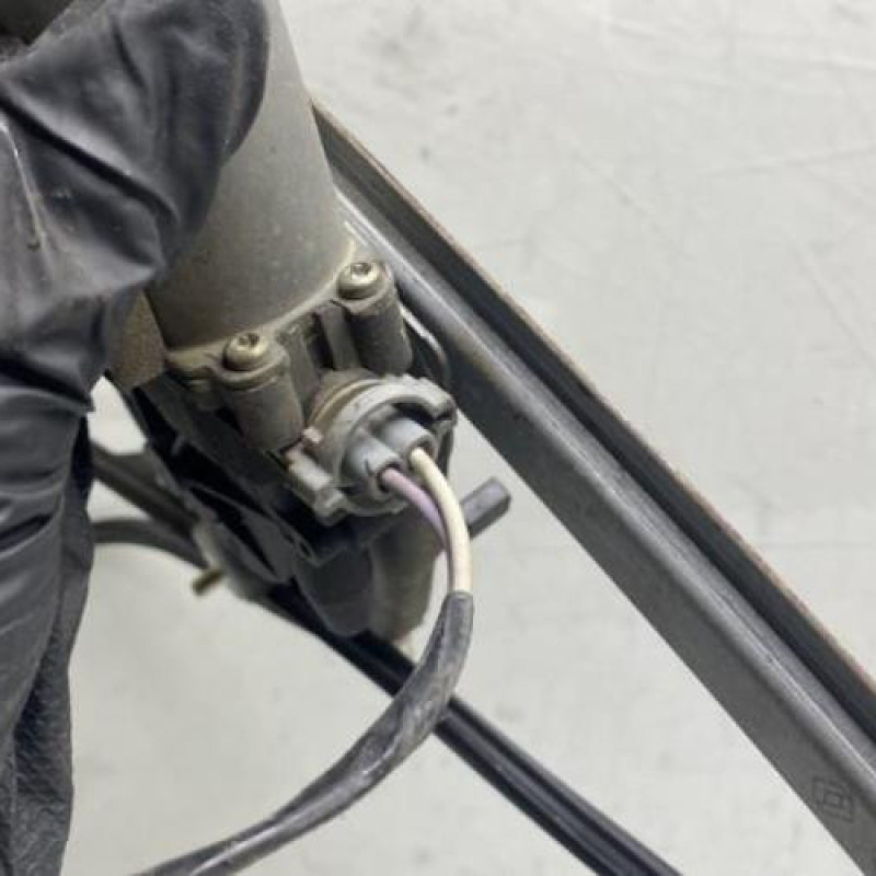 Leve vitre electrique avant droit RENAULT ESPACE 4 Photo n°8