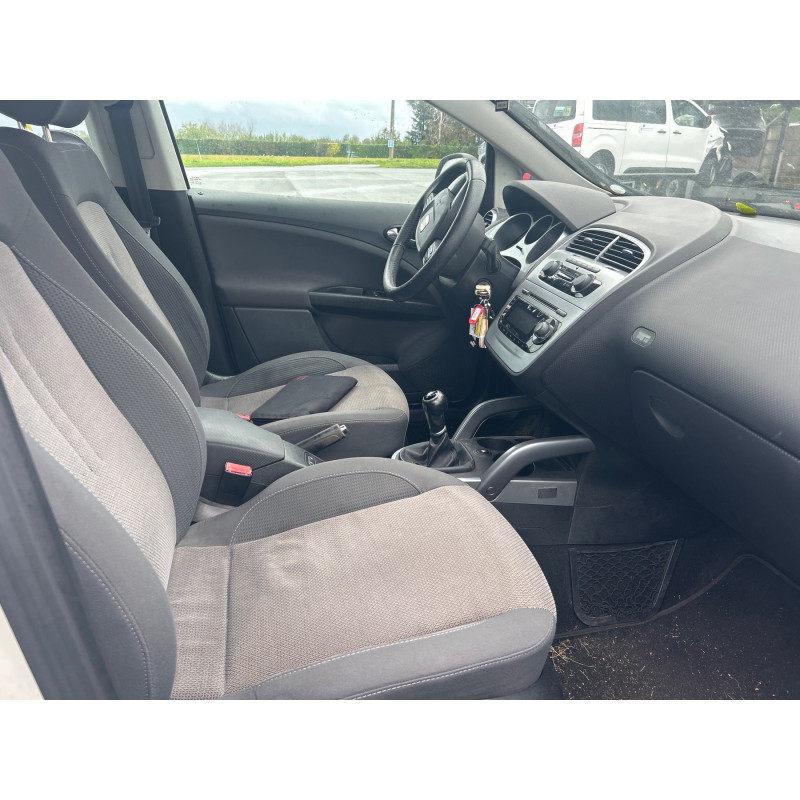 SEAT ALTEA PHASE 2 1.9 TDI - 8V TURBO Photo n°14
