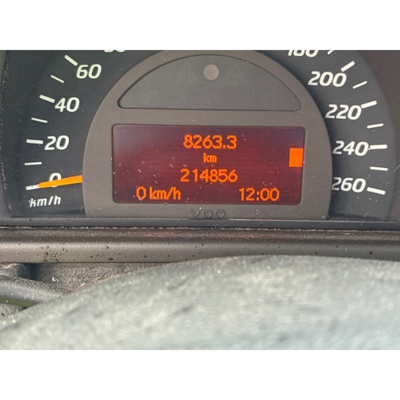 MERCEDES CLASSE C 203 COUPE SPORT PHASE 1 220 2.2 CDI - 16V TURBO Photo n°17