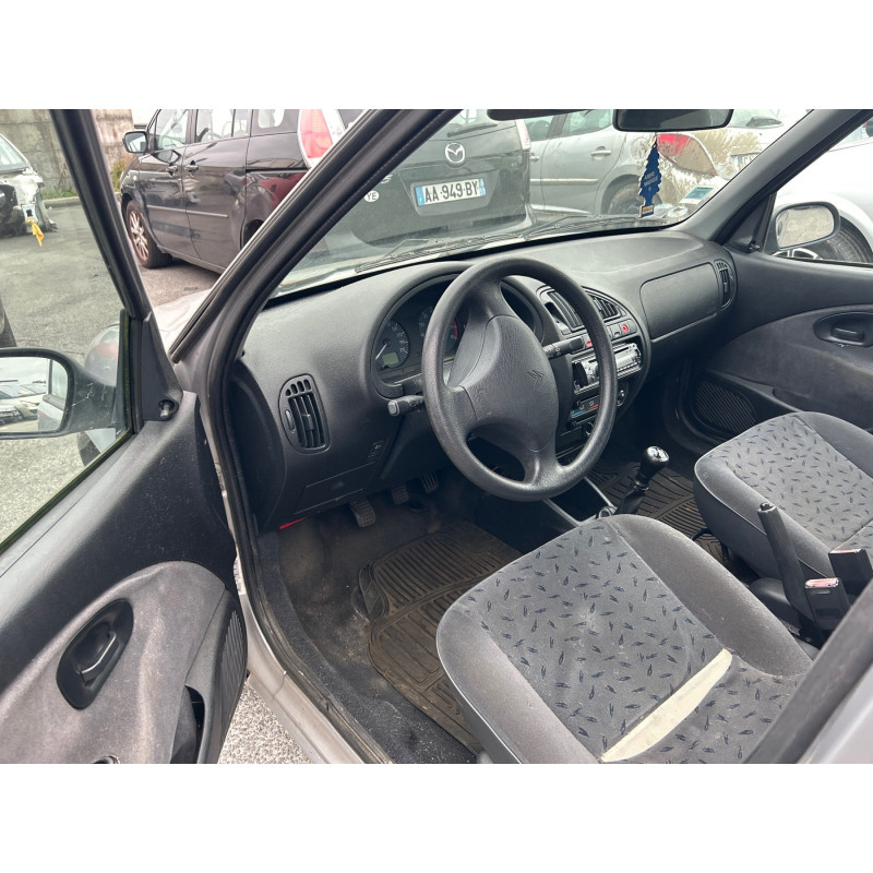 CITROEN SAXO PHASE 2 1.1i - 8V Photo n°17