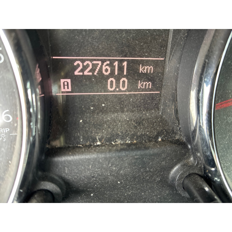NISSAN QASHQAI 1 PHASE 2 1.5 DCI - 8V TURBO Photo n°17