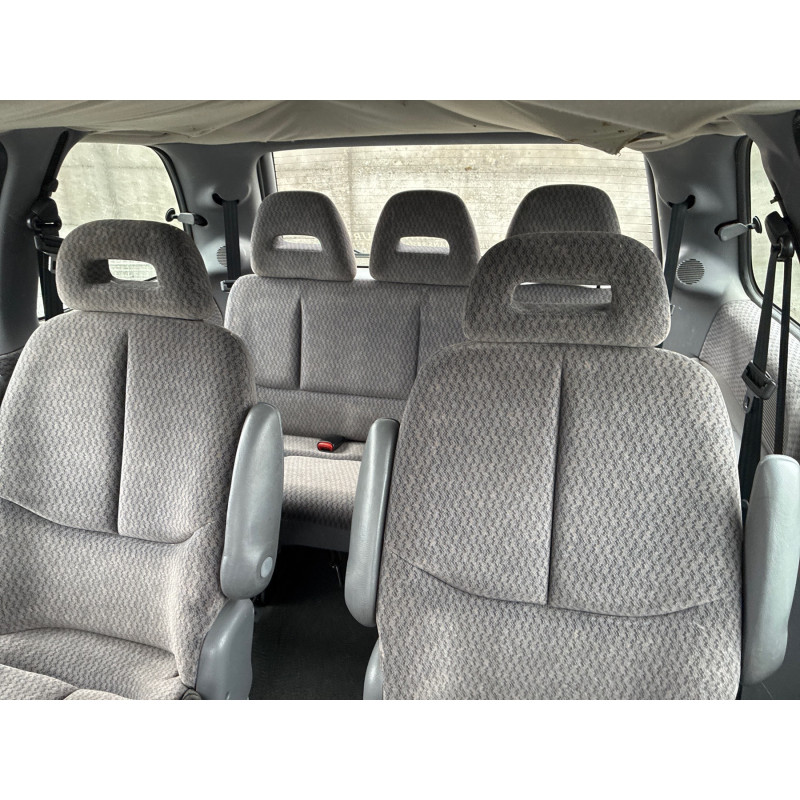 CHRYSLER VOYAGER 3 2.4i - 16V Photo n°9
