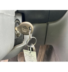 CHRYSLER VOYAGER 3 2.4i - 16V