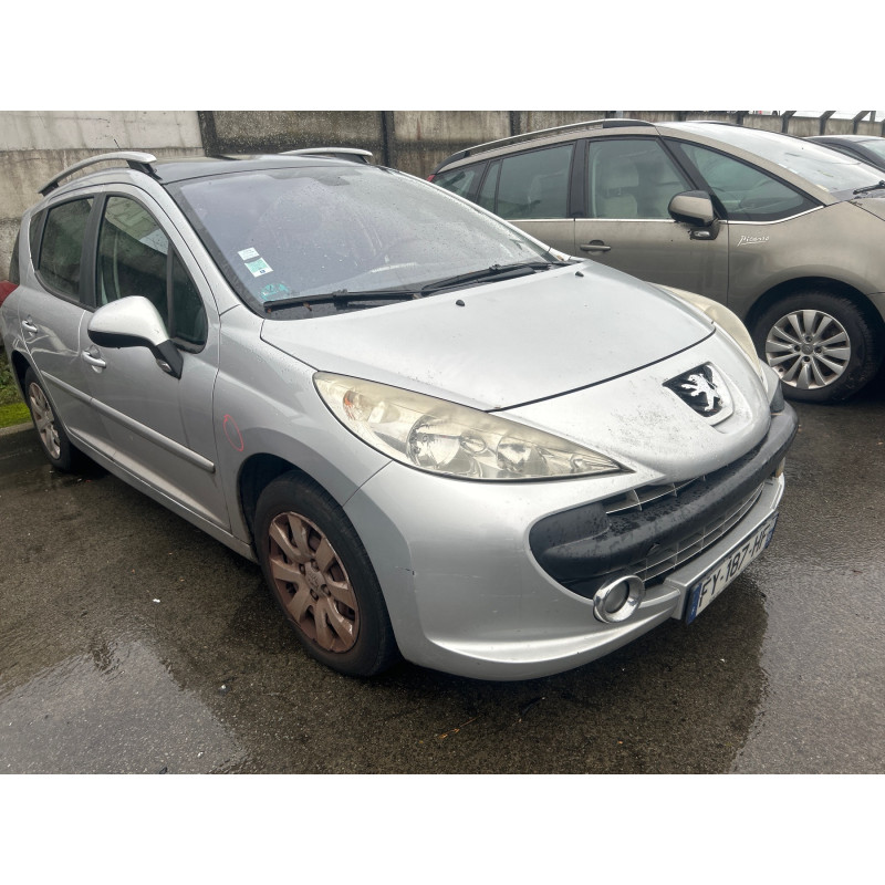 PEUGEOT 207 PHASE 1 BREAK 1.6 HDI - 16V TURBO Photo n°4