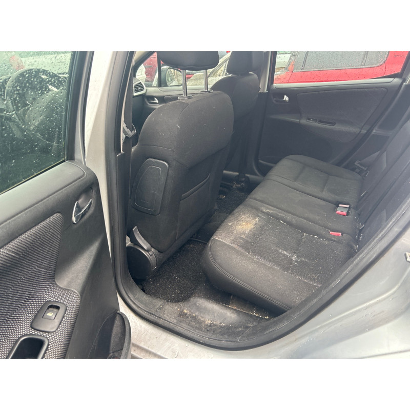 PEUGEOT 207 PHASE 1 BREAK 1.6 HDI - 16V TURBO Photo n°12