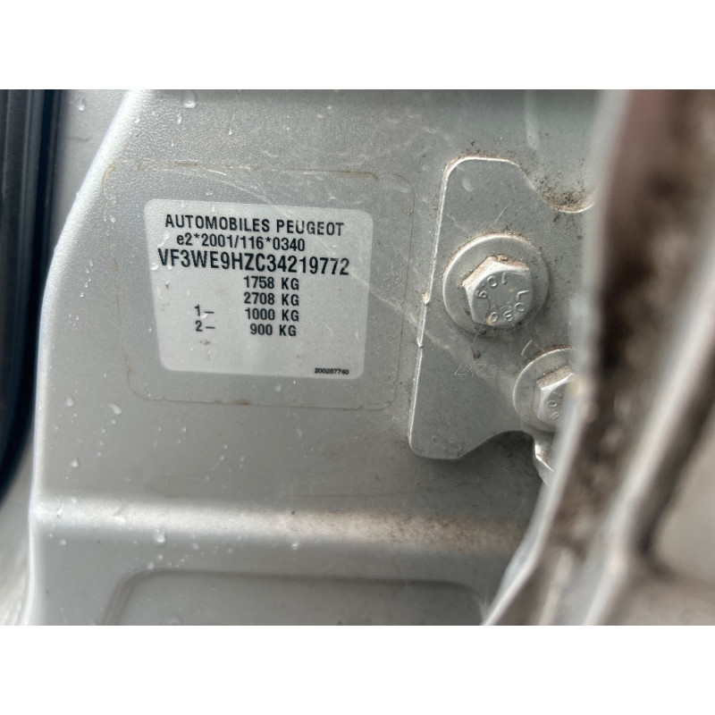 PEUGEOT 207 PHASE 1 BREAK 1.6 HDI - 16V TURBO Photo n°15