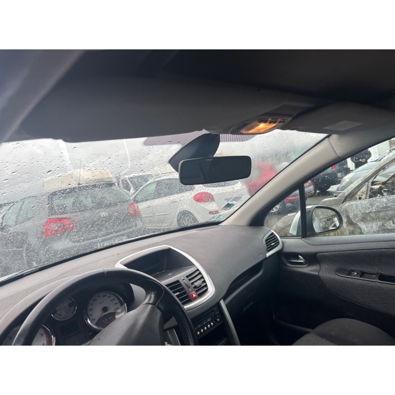 PEUGEOT 207 PHASE 1 BREAK 1.6 HDI - 16V TURBO Photo n°17