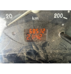 RENAULT CLIO 2 PHASE 1 1.2i - 8V