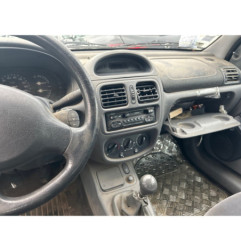 RENAULT CLIO 2 PHASE 1 1.2i - 8V