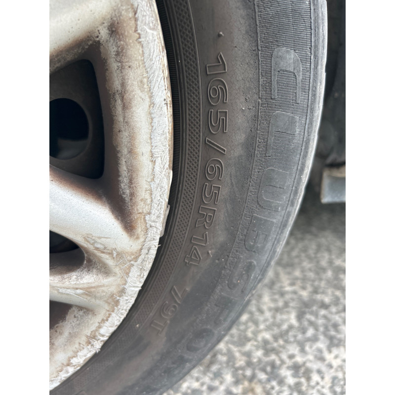 RENAULT CLIO 2 PHASE 1 1.2i - 8V Photo n°11