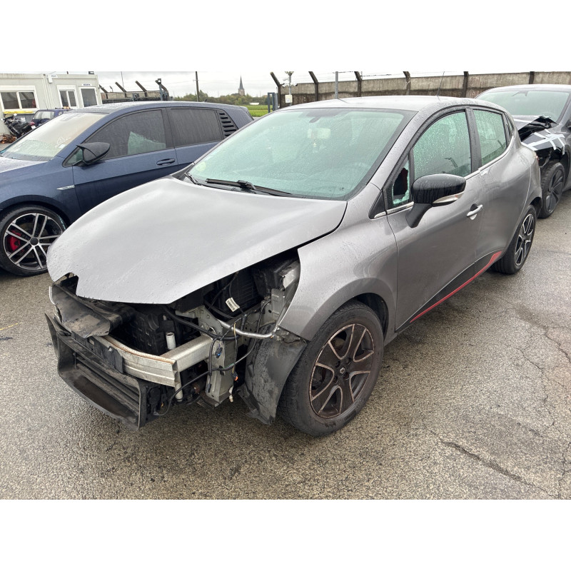 RENAULT CLIO 4 PHASE 1 1.5 DCI - 8V TURBO Photo n°4