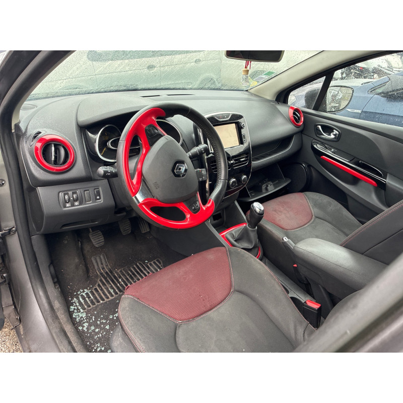 RENAULT CLIO 4 PHASE 1 1.5 DCI - 8V TURBO Photo n°9