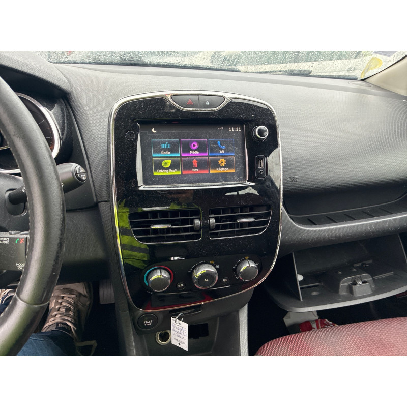 RENAULT CLIO 4 PHASE 1 1.5 DCI - 8V TURBO Photo n°11