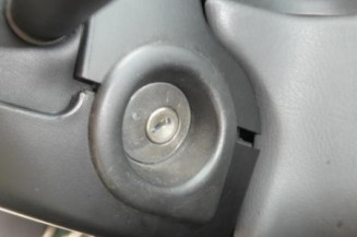 Serrure avant droit RENAULT LAGUNA 1