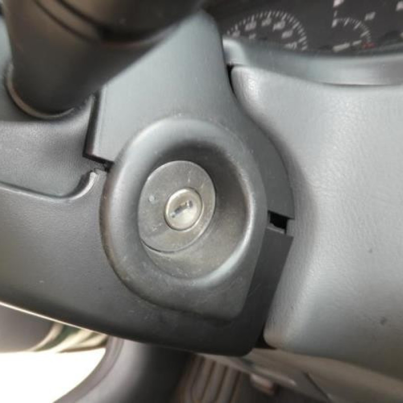 Serrure avant droit RENAULT LAGUNA 1 Photo n°12