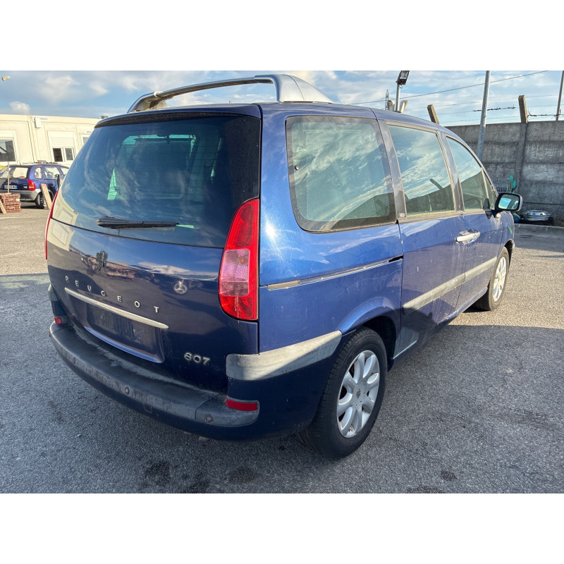 PEUGEOT 807 2.2 HDI - 16V TURBO Photo n°8