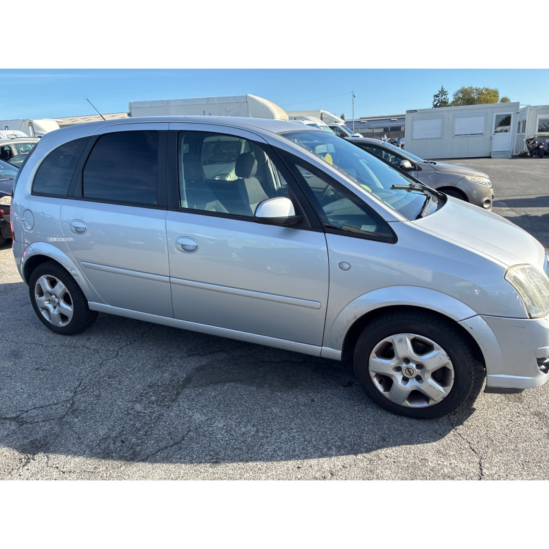 OPEL MERIVA A PHASE 2 1.6i - 16V Photo n°3