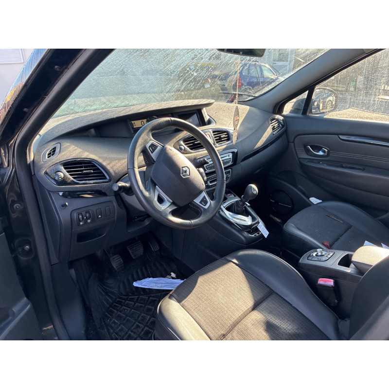 RENAULT SCENIC 3 PHASE 1 1.5 DCI - 8V TURBO Photo n°10