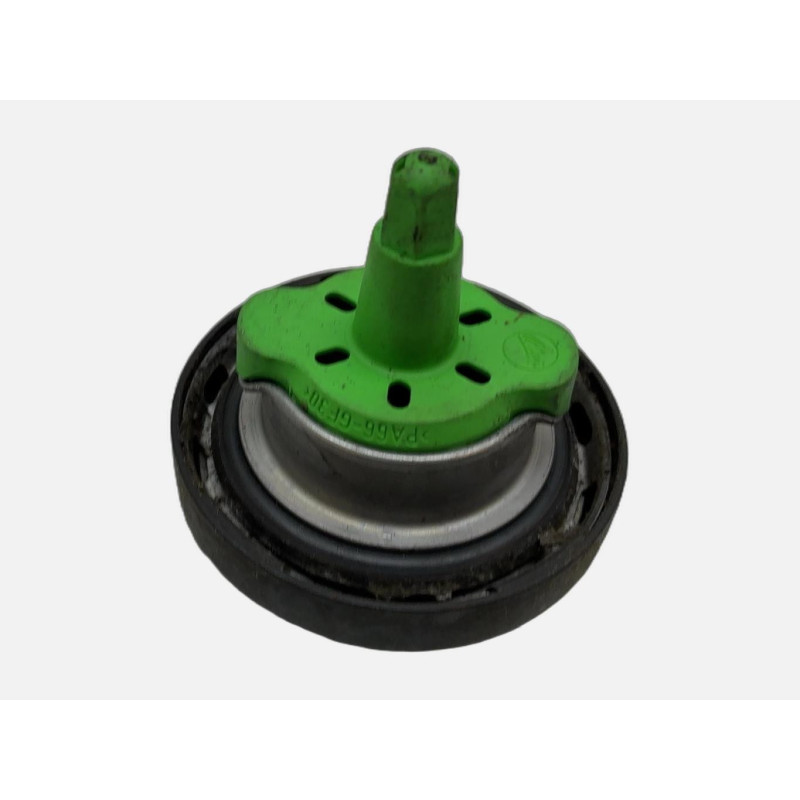 Bouchon de carburant BMW X3 E83 Photo n°2