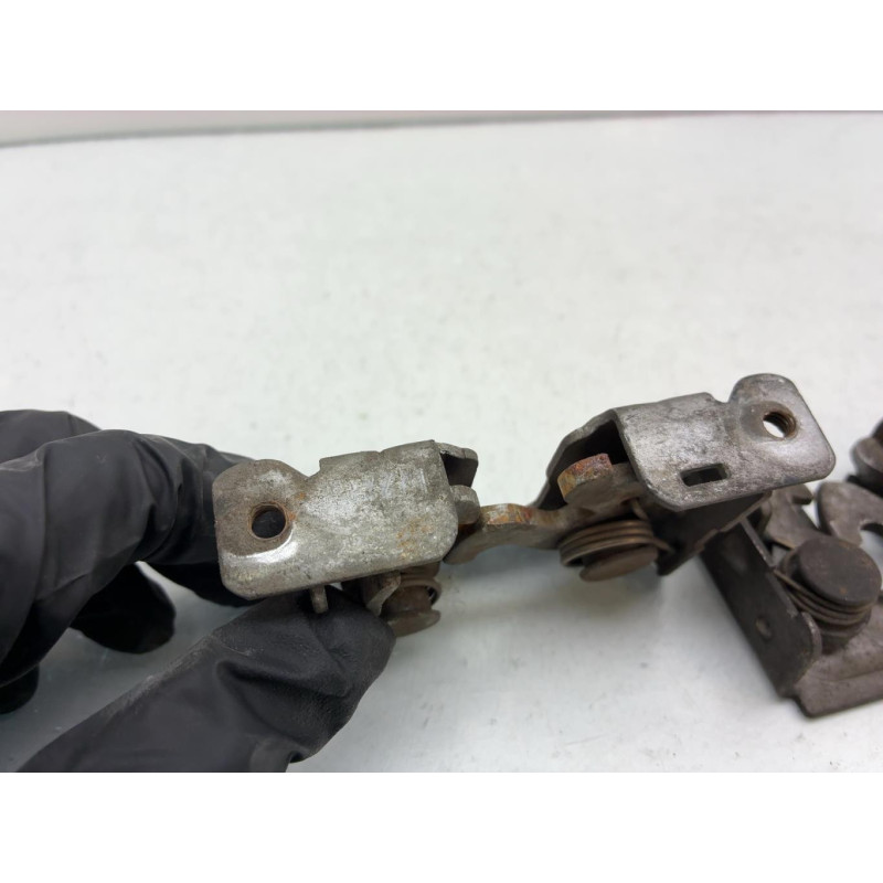 Fermeture de capot BMW X3 E83 Photo n°3