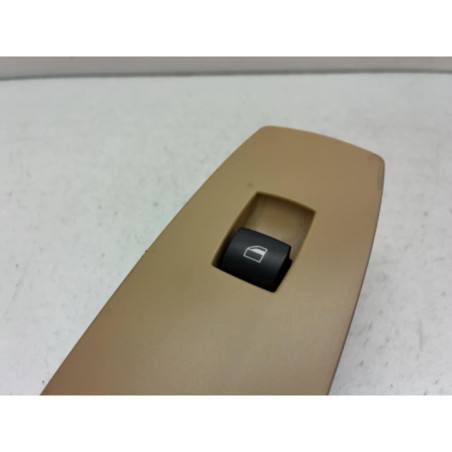 Interrupteur de leve vitre avant droit BMW X3 E83