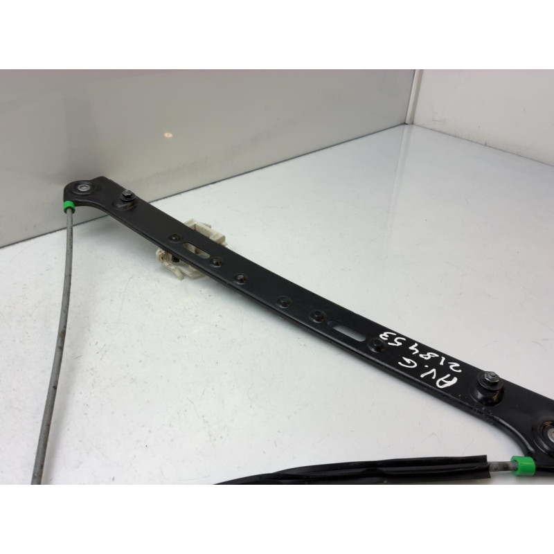 Leve vitre electrique avant gauche BMW X3 E83 Photo n°2