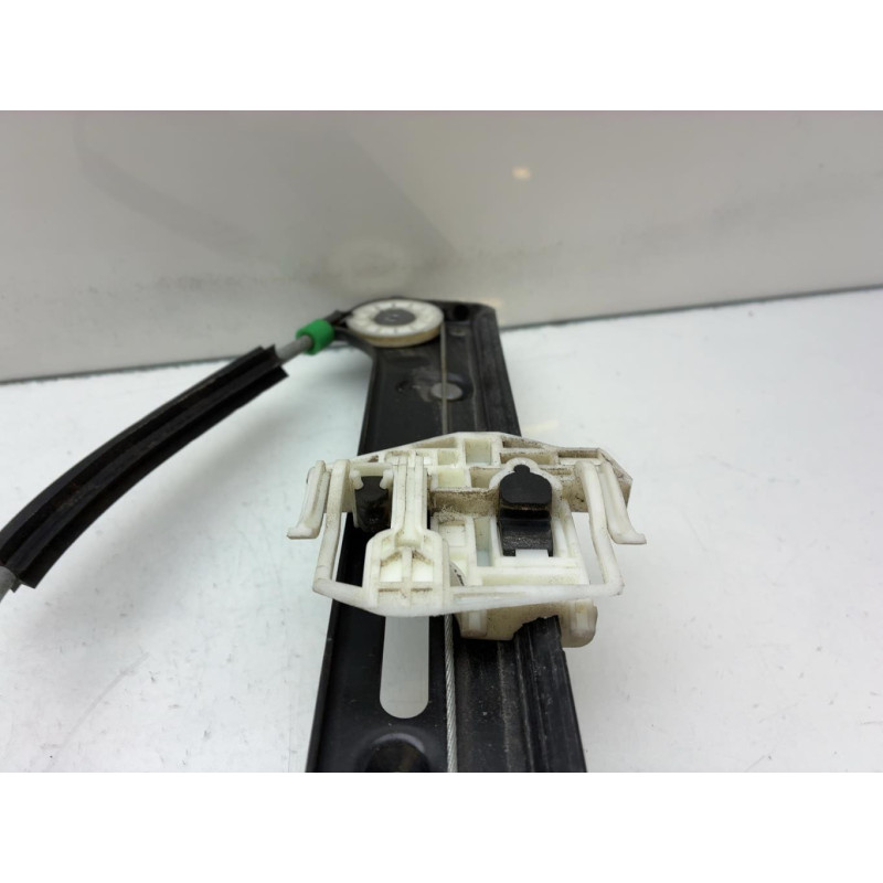 Leve vitre electrique avant gauche BMW X3 E83 Photo n°7