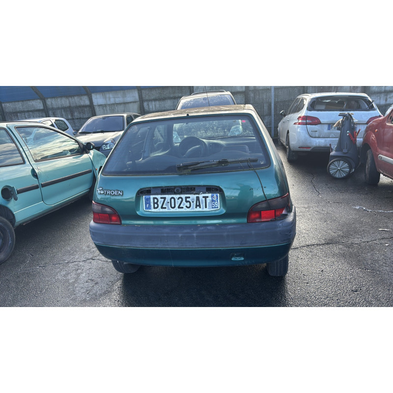 Bouton de warning CITROEN SAXO Photo n°10
