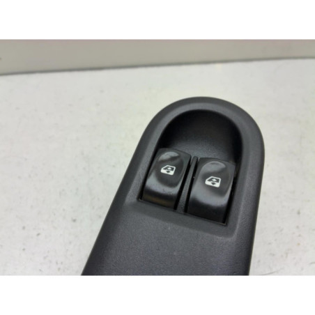 Interrupteur de leve vitre avant gauche RENAULT CLIO 3