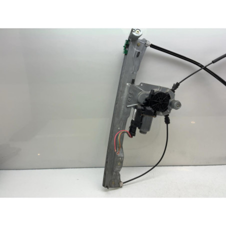 Leve vitre electrique avant droit RENAULT CLIO 3
