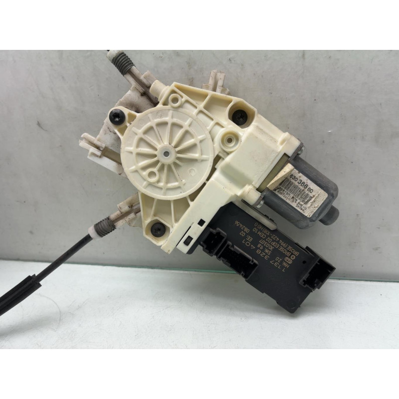 Leve vitre electrique avant gauche PEUGEOT 407 Photo n°5