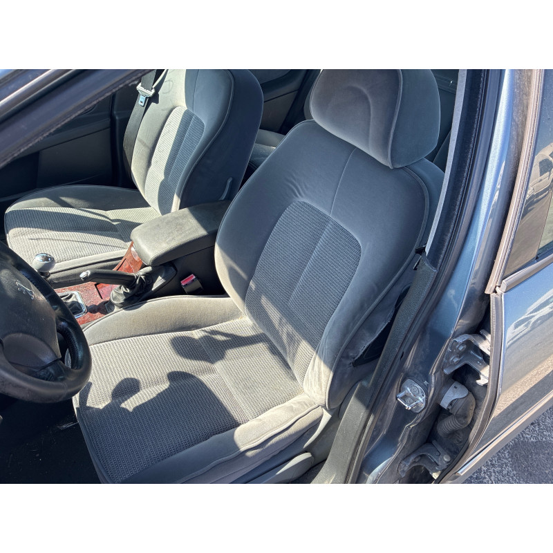 Leve vitre electrique avant gauche PEUGEOT 407 Photo n°16