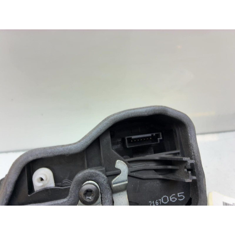 Serrure avant gauche BMW X3 E83 Photo n°3