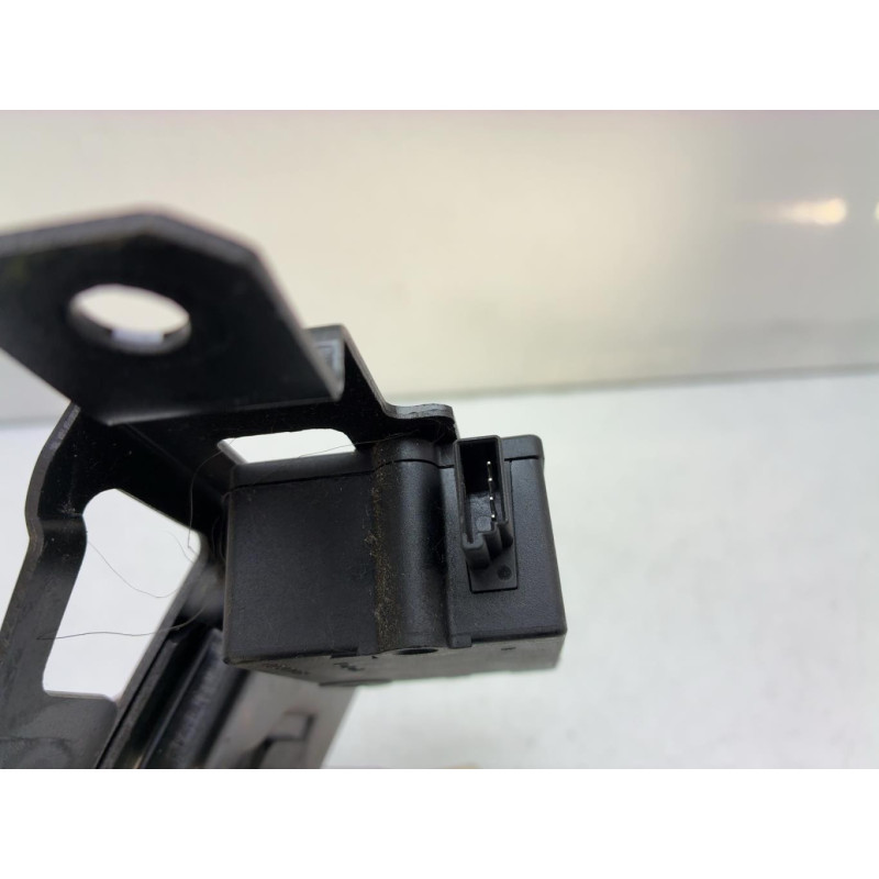 Serrure de coffre BMW X3 E83 Photo n°4