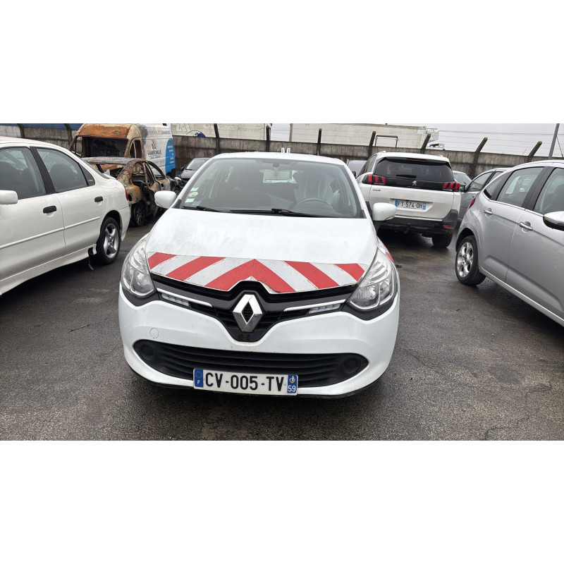 Trappe d'essence RENAULT CLIO 4 Photo n°10