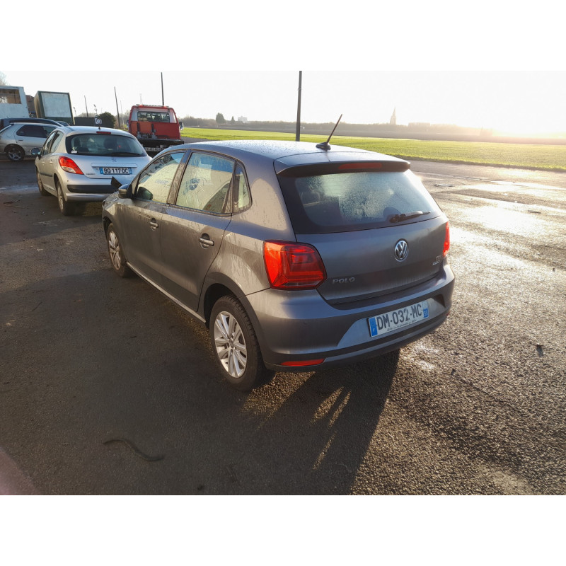 Serrure de coffre VOLKSWAGEN POLO 5 Photo n°8