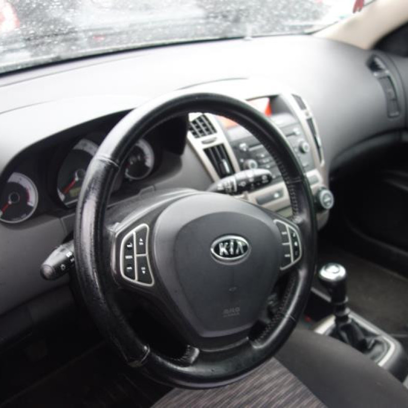 Retroviseur gauche KIA CEE-D 1 SPORT WAGON Photo n°9