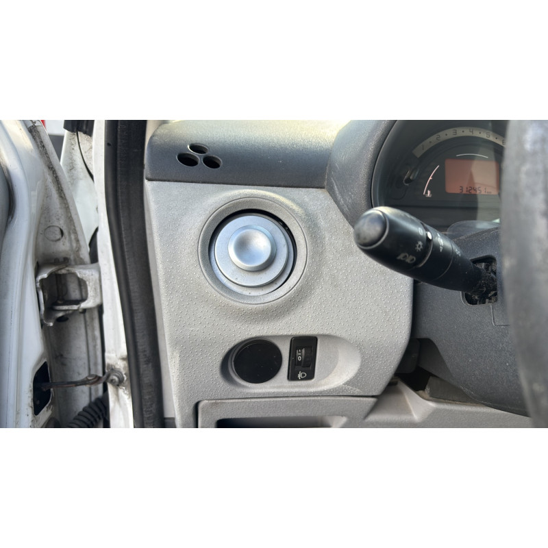 Poignee porte avant gauche CITROEN C3 1 Photo n°18