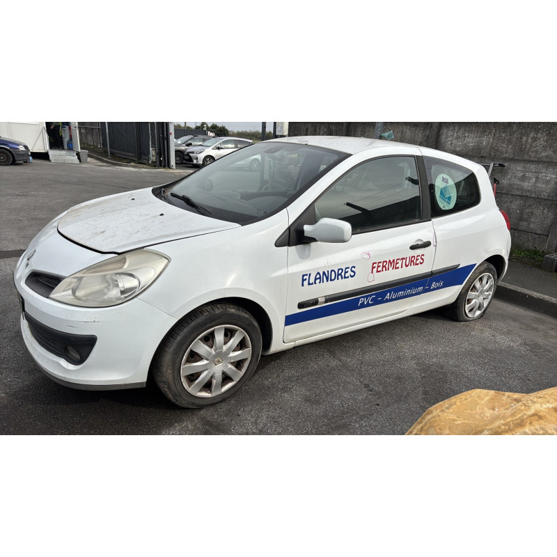 Vitre avant droit RENAULT CLIO 3 Photo n°12