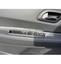Aile avant droit PEUGEOT 3008 1