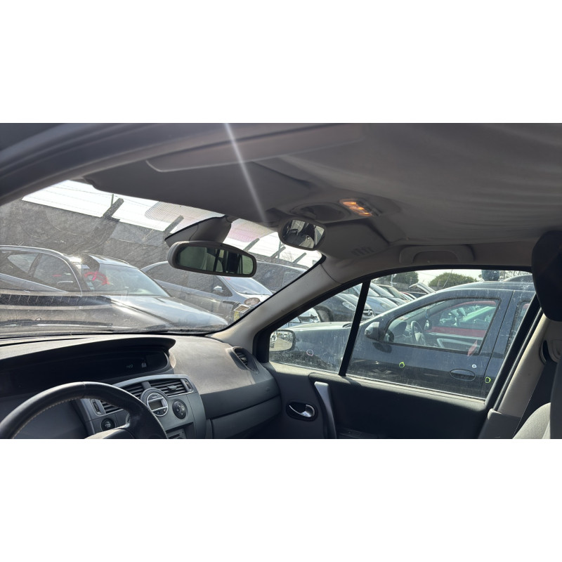 Vitre arriere droit RENAULT SCENIC 2 Photo n°20