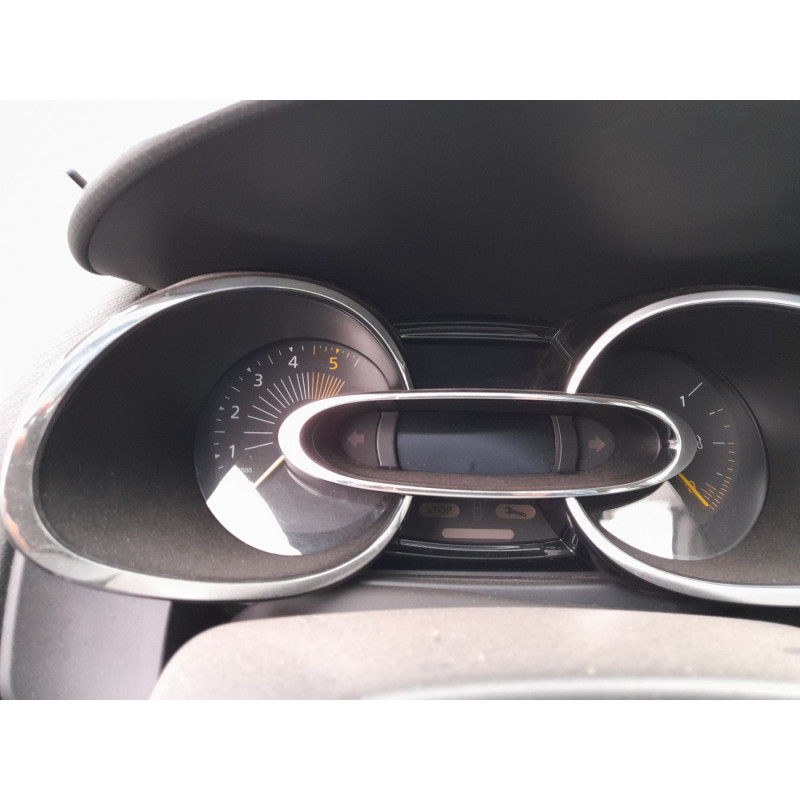 Attache ceinture arriere droit RENAULT CLIO 4 Photo n°8